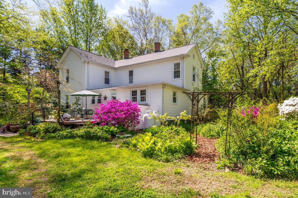 9246 Boyds Turn Rd