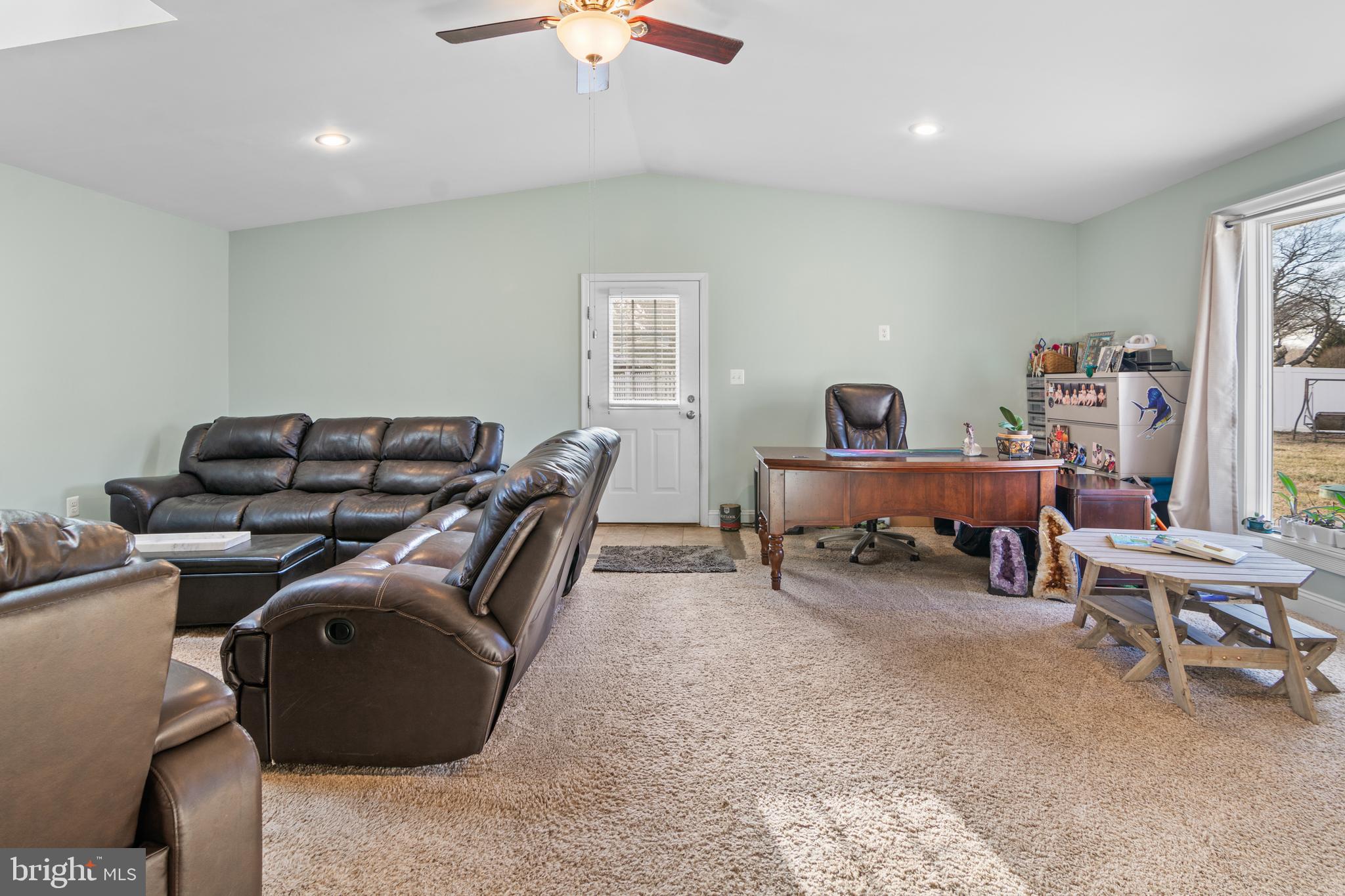 12198 Cavalier Dr