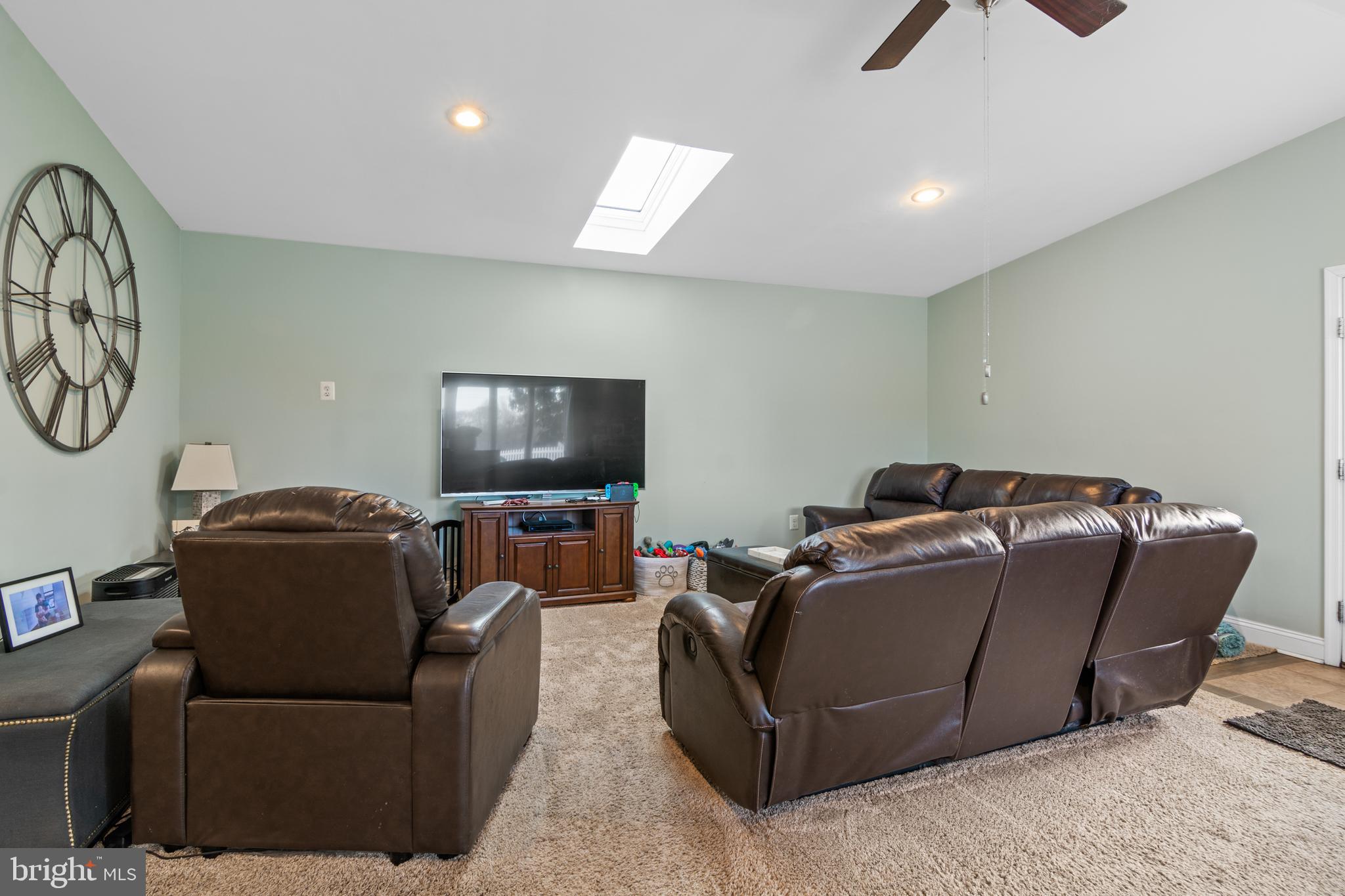 12198 Cavalier Dr
