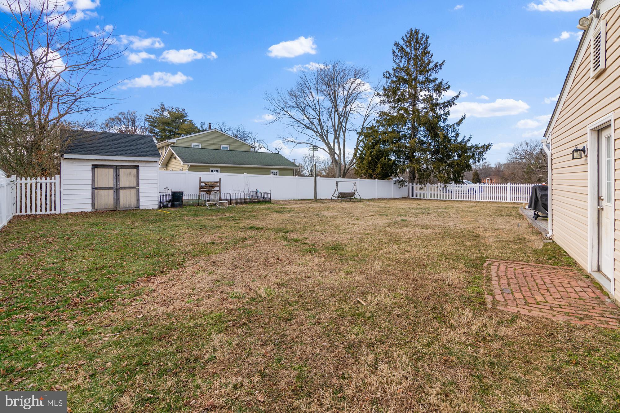 12198 Cavalier Dr
