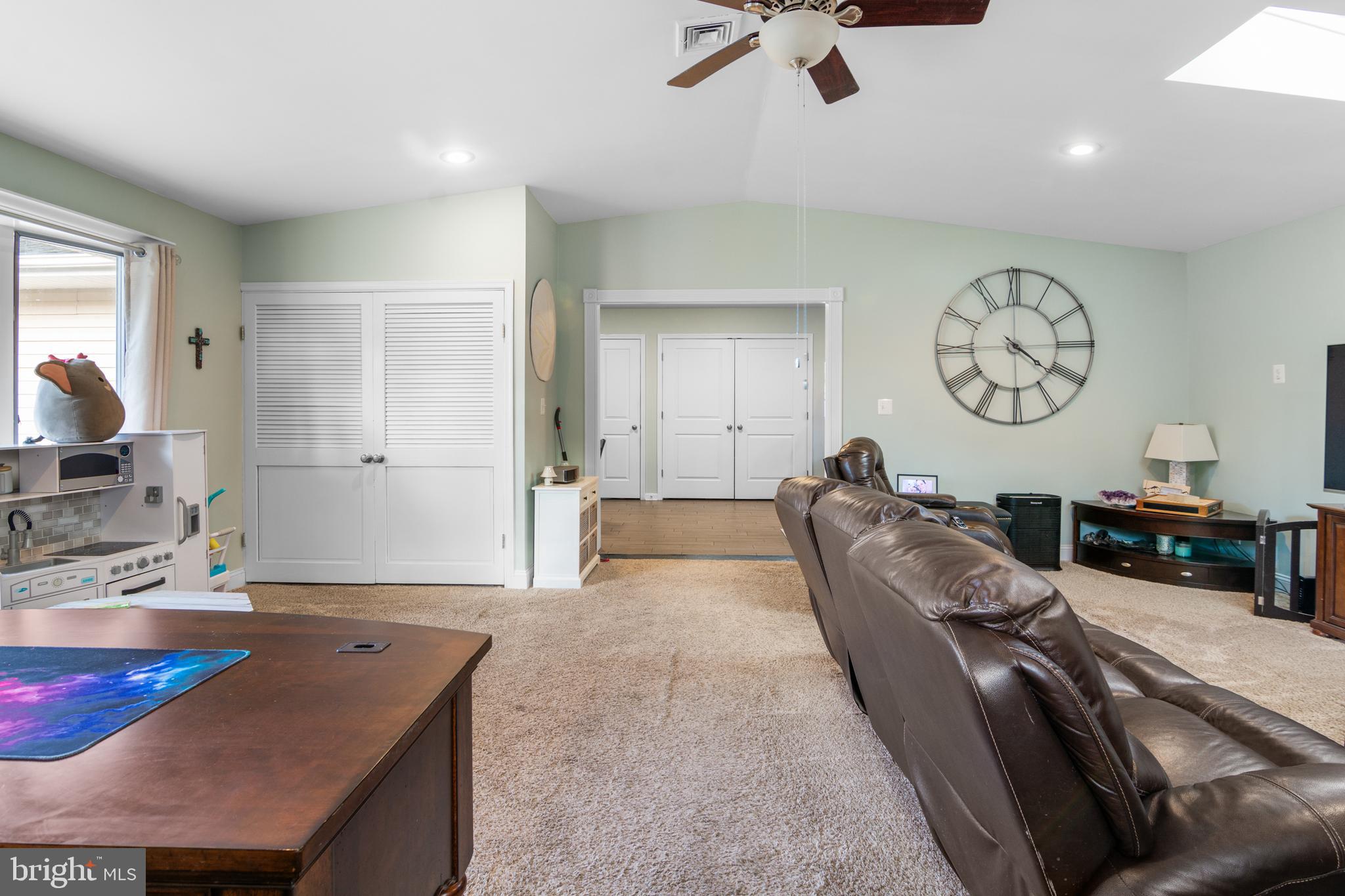 12198 Cavalier Dr