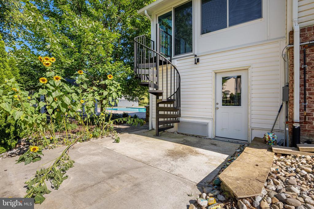 116 HERMITAGE BOULEVARD