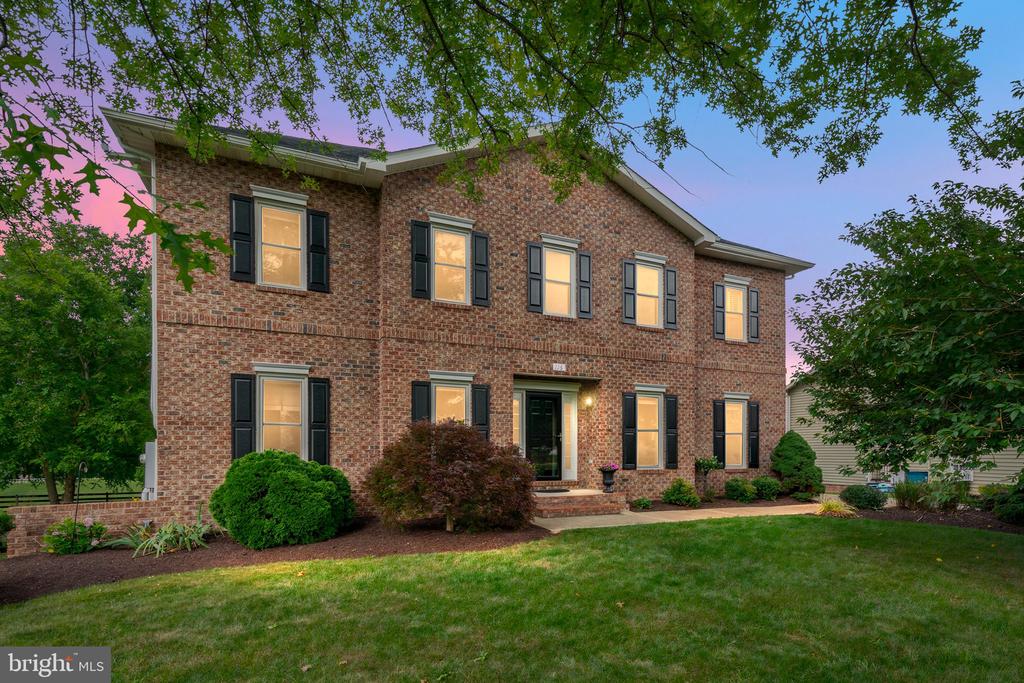 116 HERMITAGE BOULEVARD