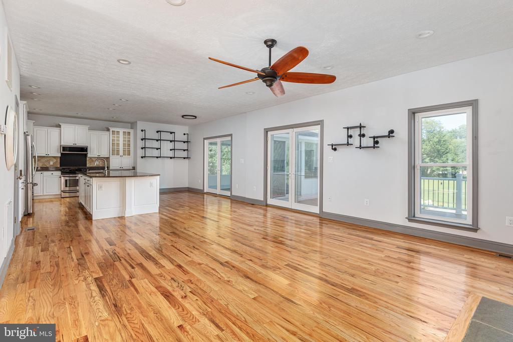 116 HERMITAGE BOULEVARD