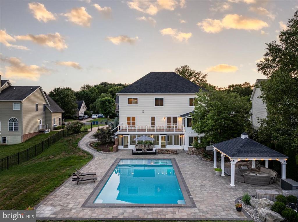 116 HERMITAGE BOULEVARD