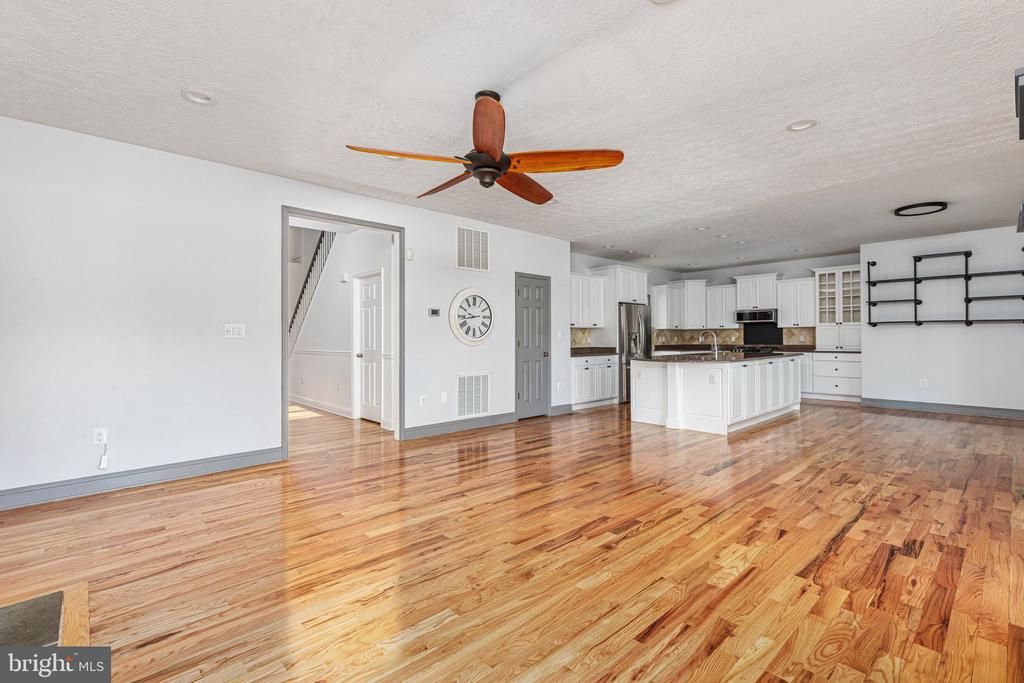 116 HERMITAGE BOULEVARD