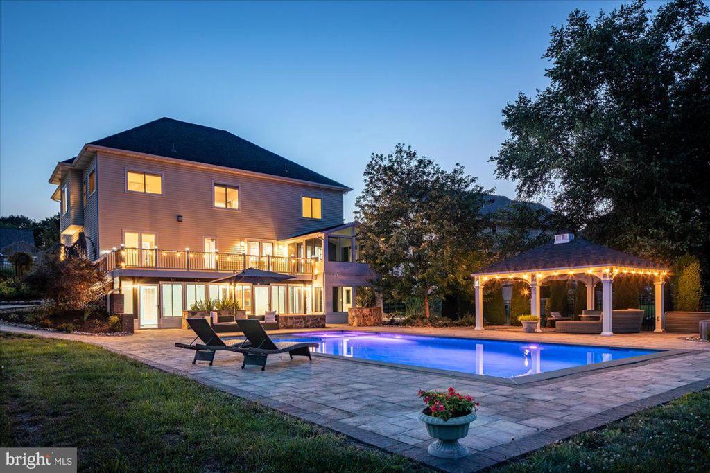 116 HERMITAGE BOULEVARD