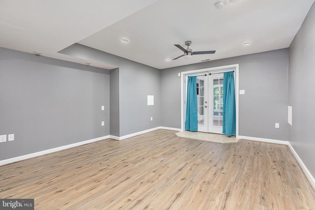 116 HERMITAGE BOULEVARD