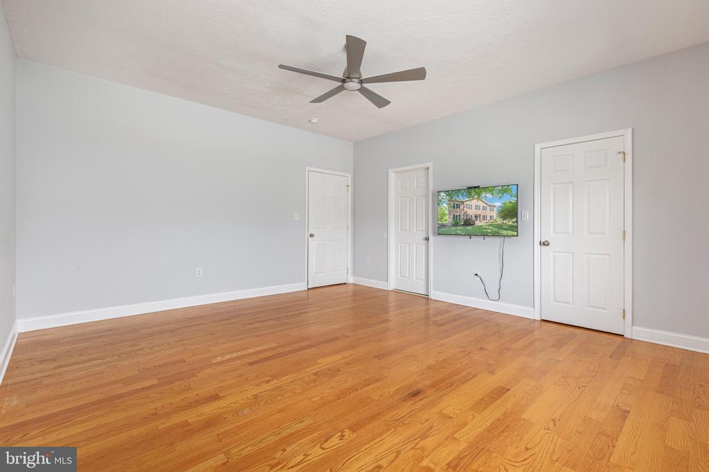 116 HERMITAGE BOULEVARD