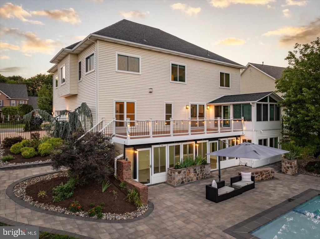 116 HERMITAGE BOULEVARD