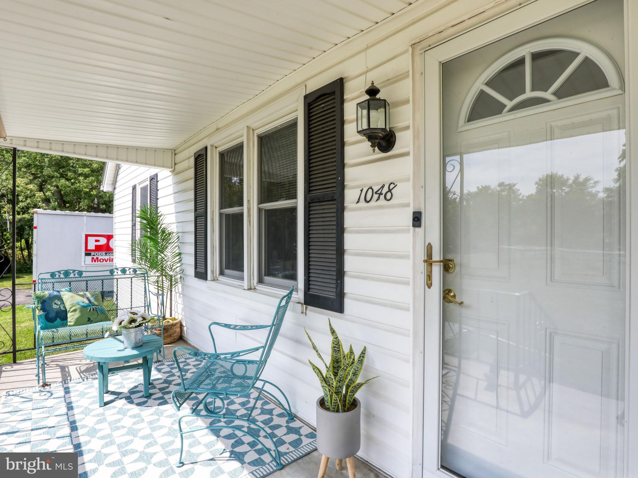 1048 FRONT ROYAL PIKE