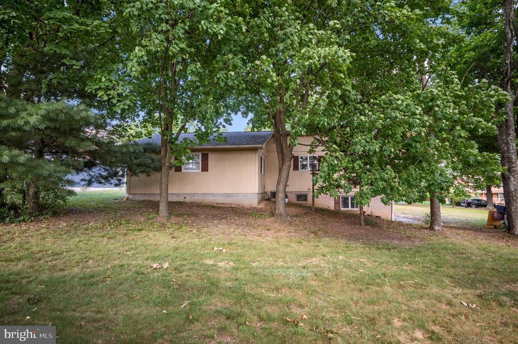 319 Masters Dr