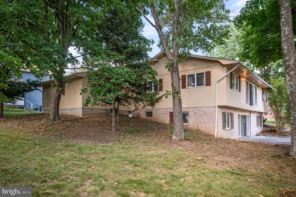 319 Masters Dr