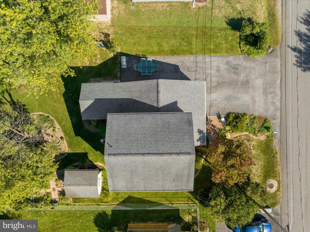 107 Edgewood Dr