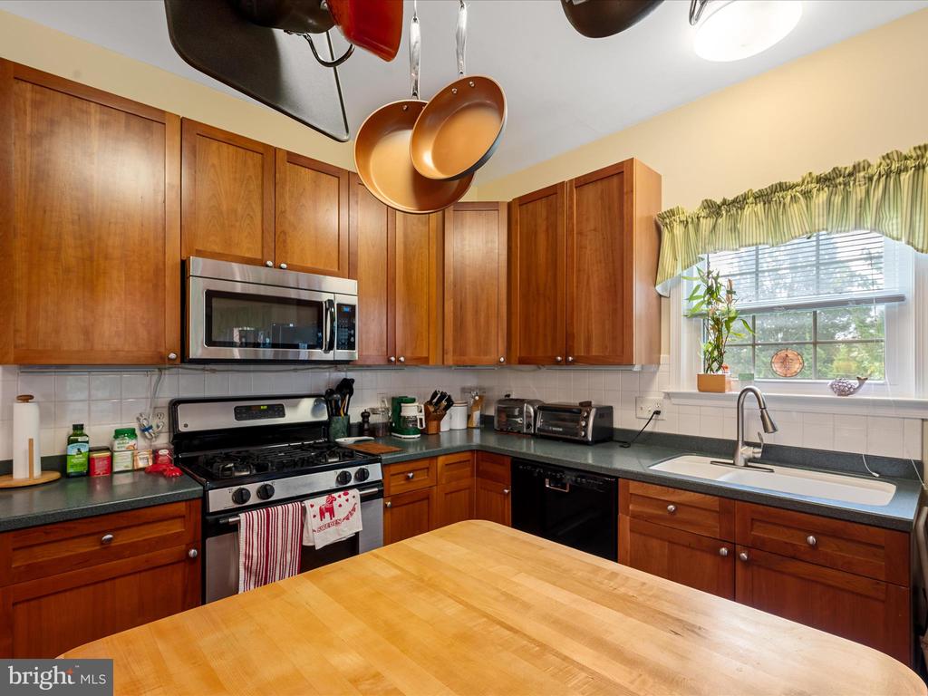 101 Salvo Ct