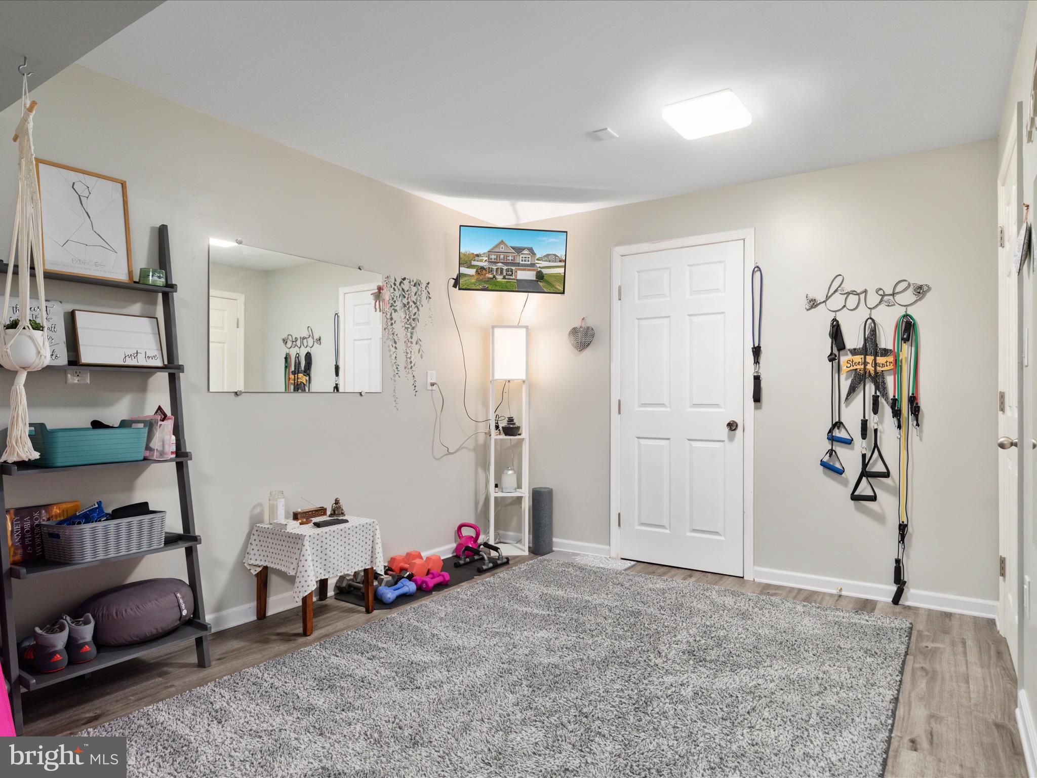 103 Renee Ln