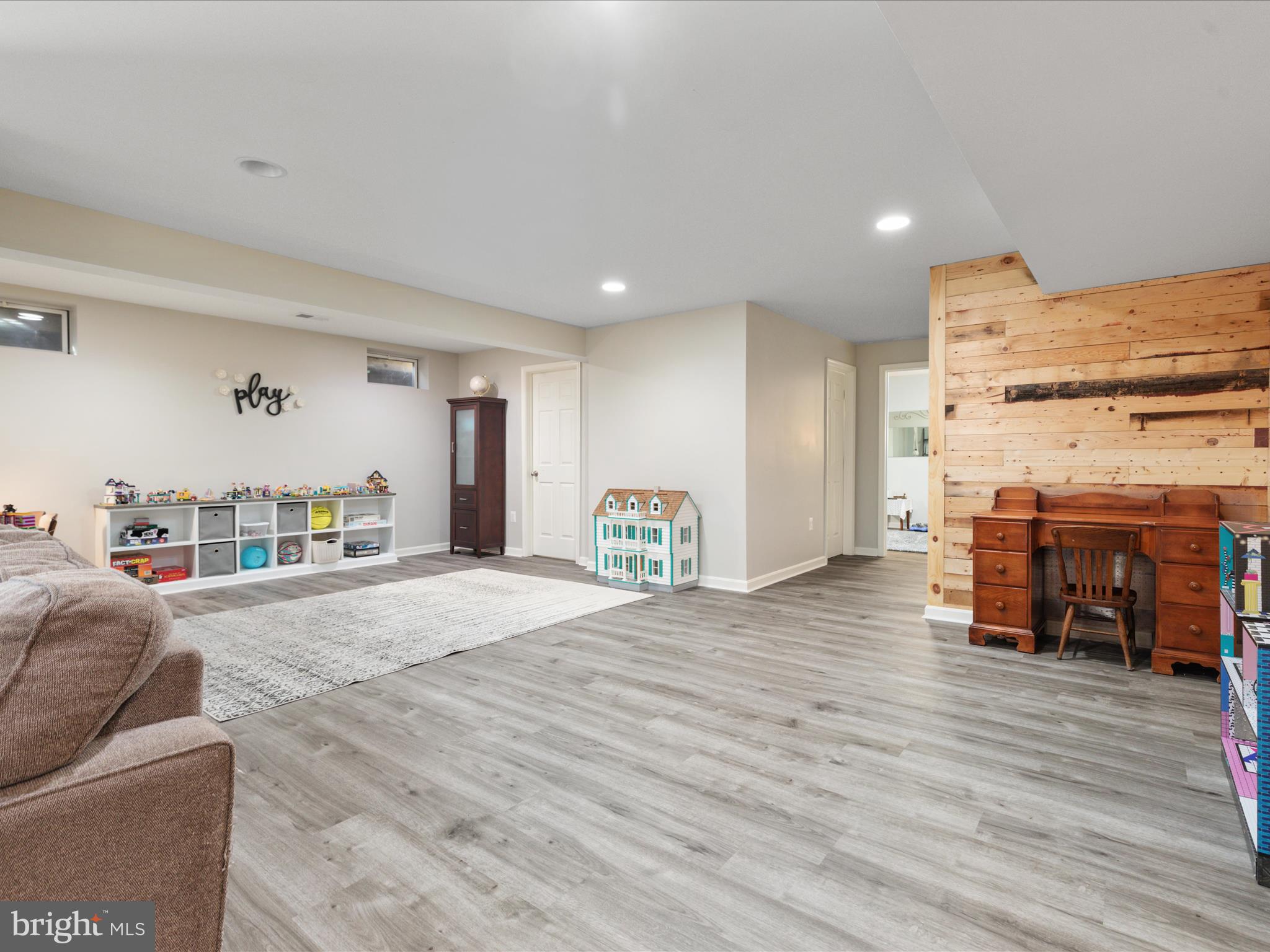103 Renee Ln