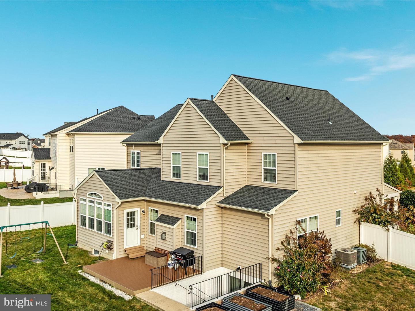103 Renee Ln
