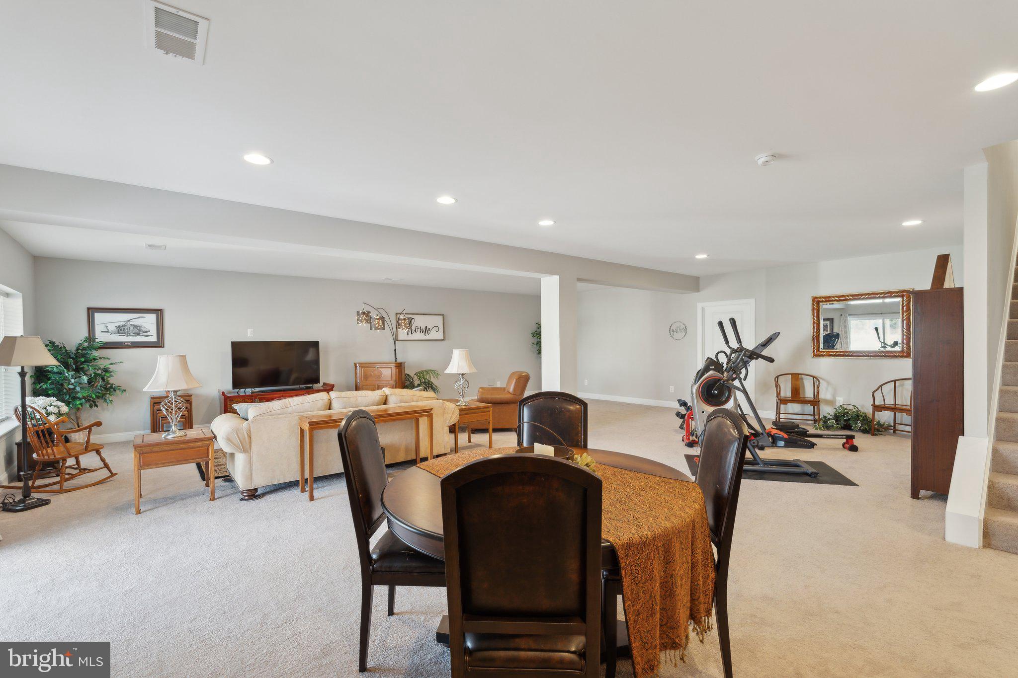 161 Towhee Dr