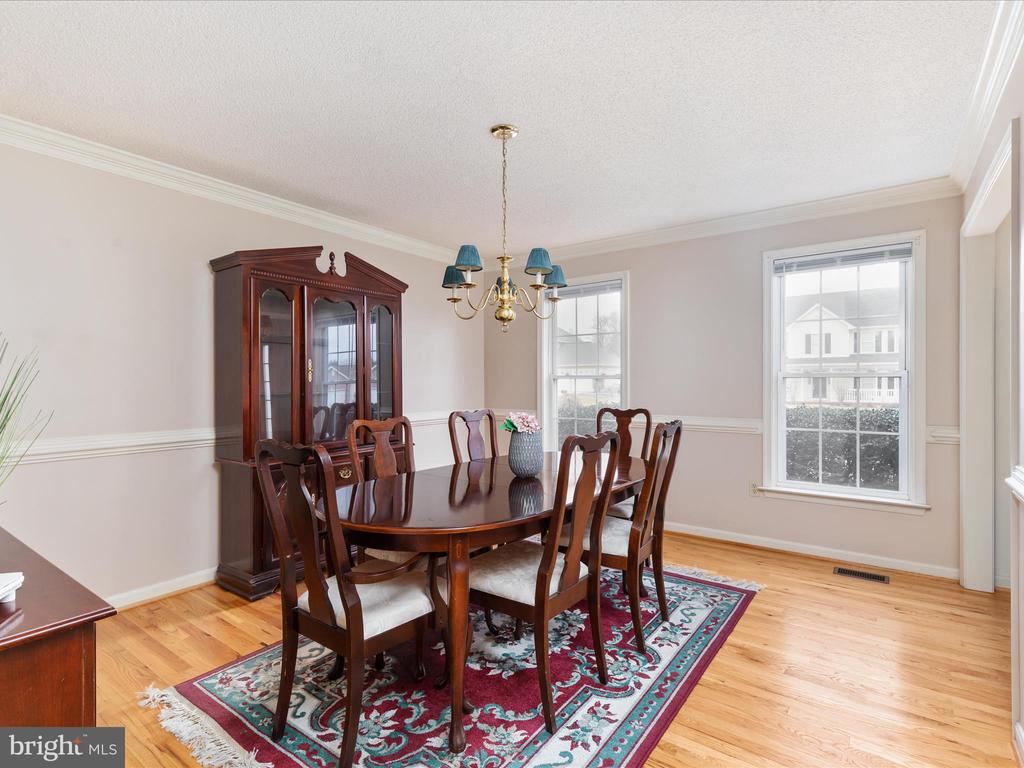 116 Barkwood Dr