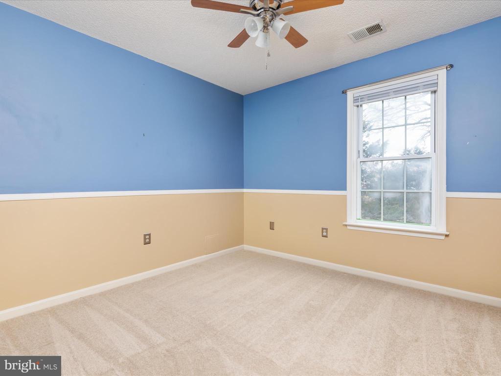 116 Barkwood Dr