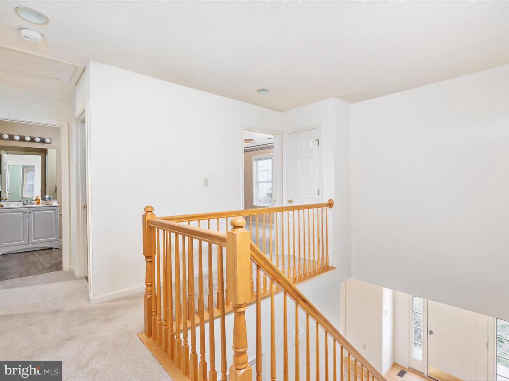 116 Barkwood Dr