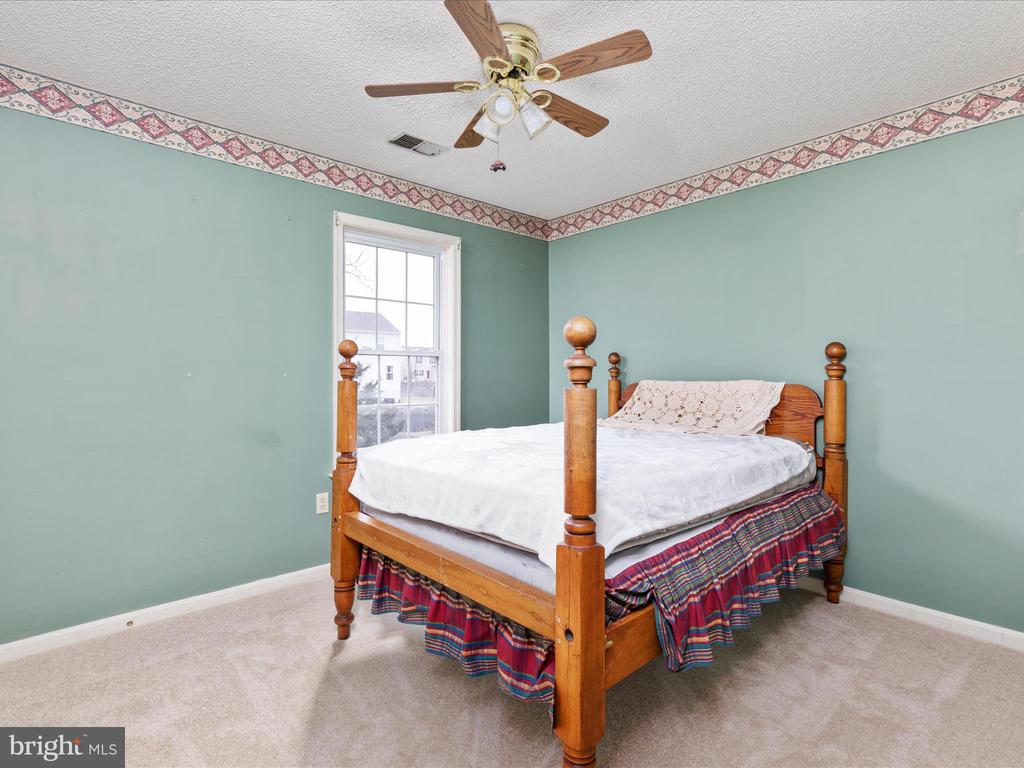 116 Barkwood Dr