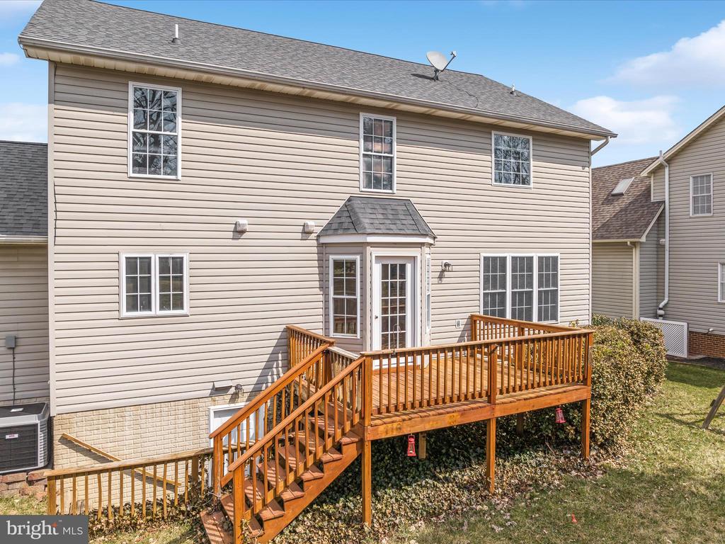 116 Barkwood Dr