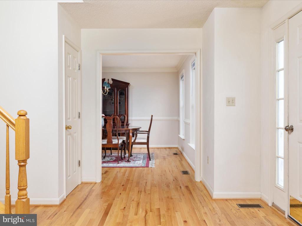 116 Barkwood Dr