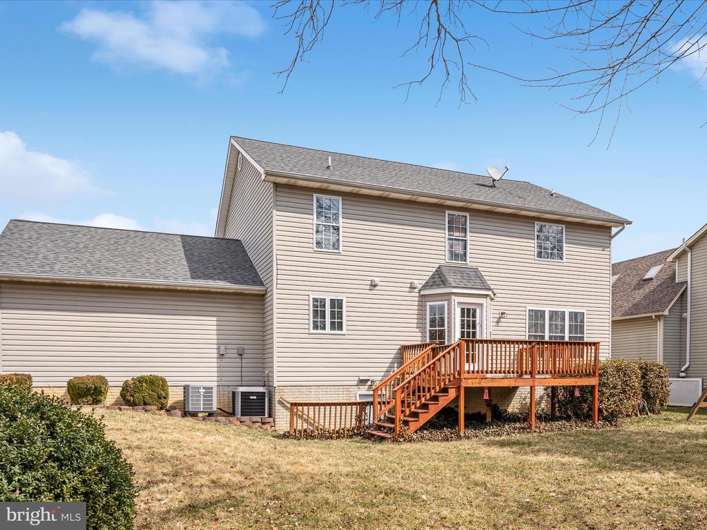 116 Barkwood Dr