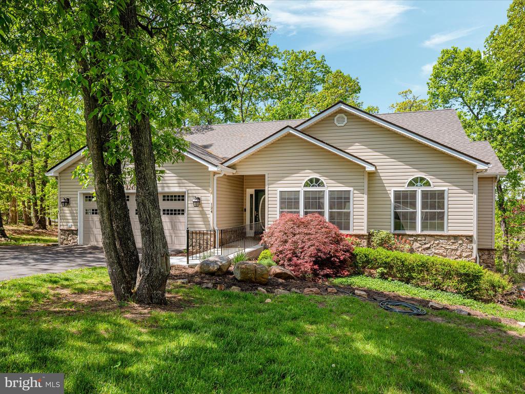 124 Downhill Cir