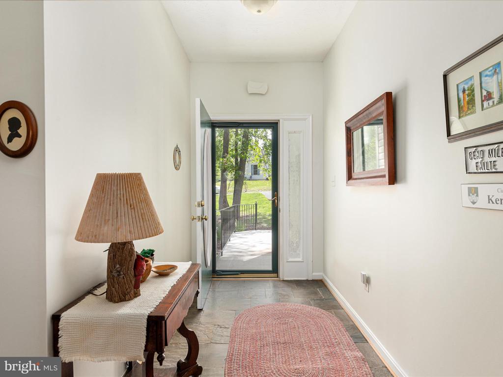 124 Downhill Cir