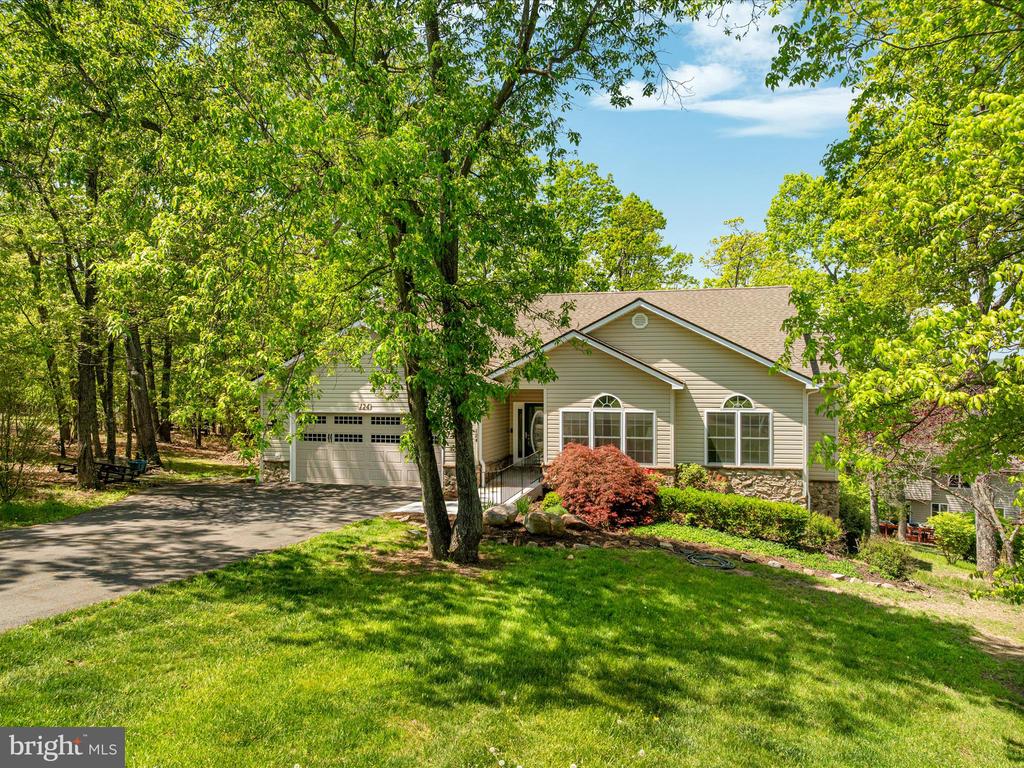 124 Downhill Cir