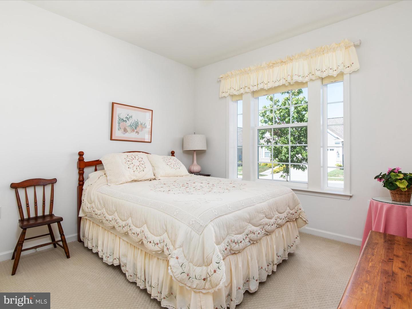 107 Bluets Dr