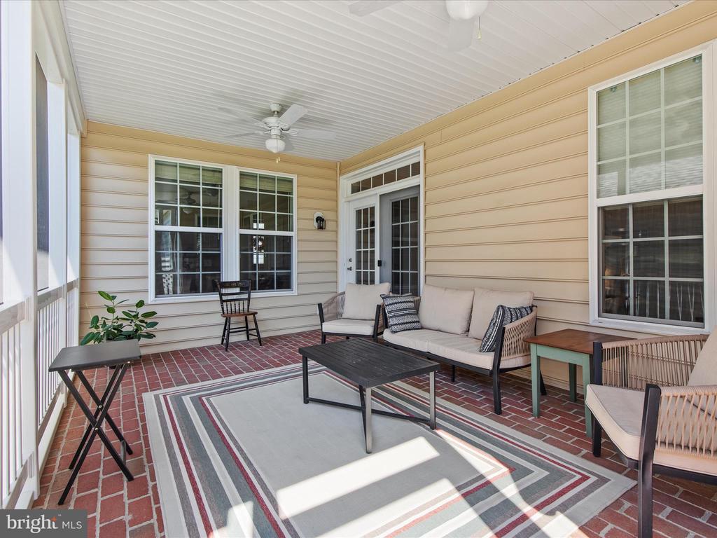 107 Bluets Dr