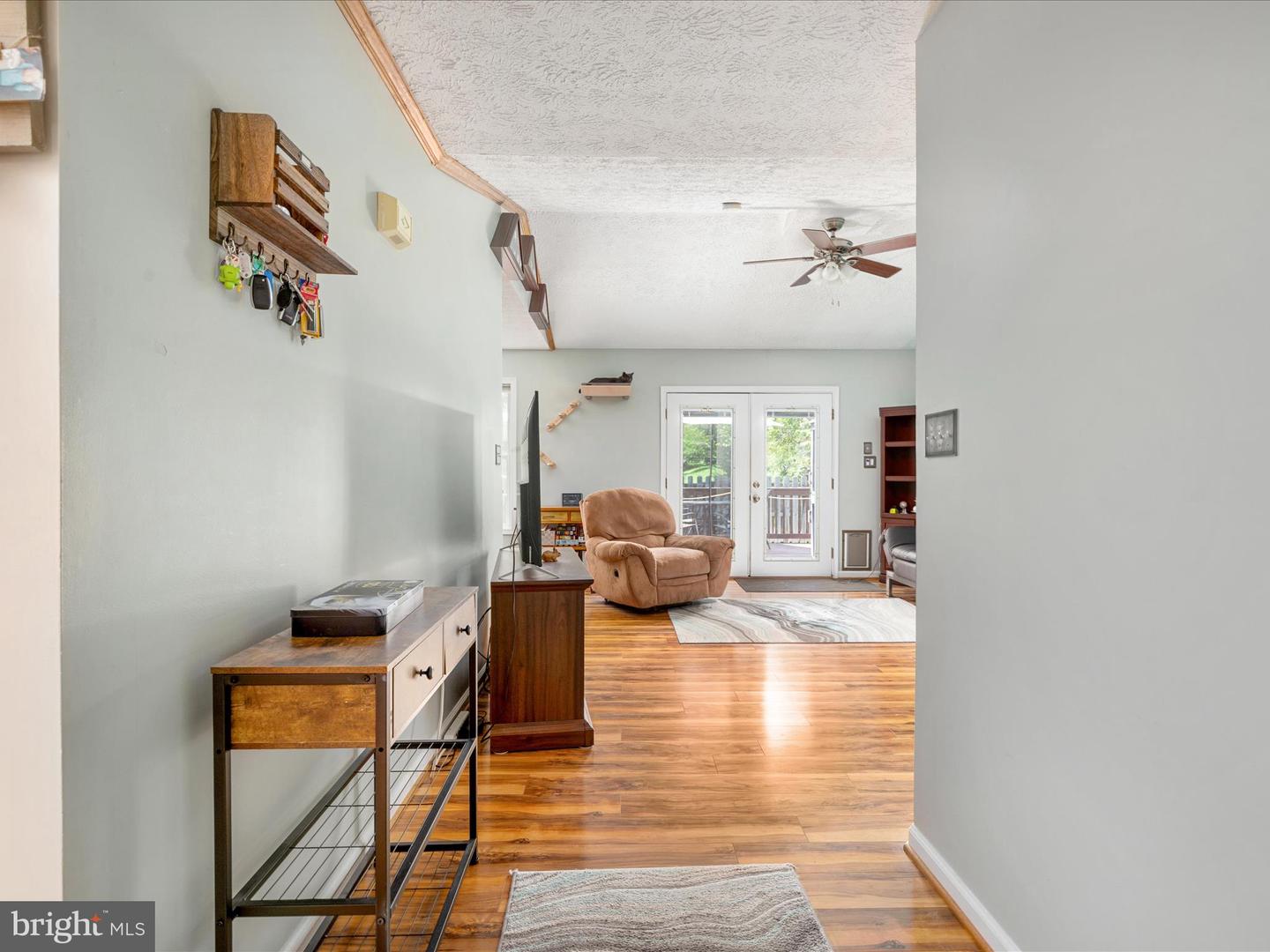 112 Hammer Ct