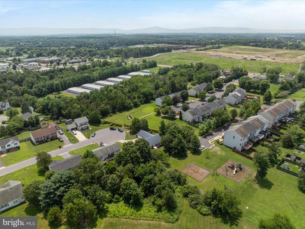 112 Hammer Ct