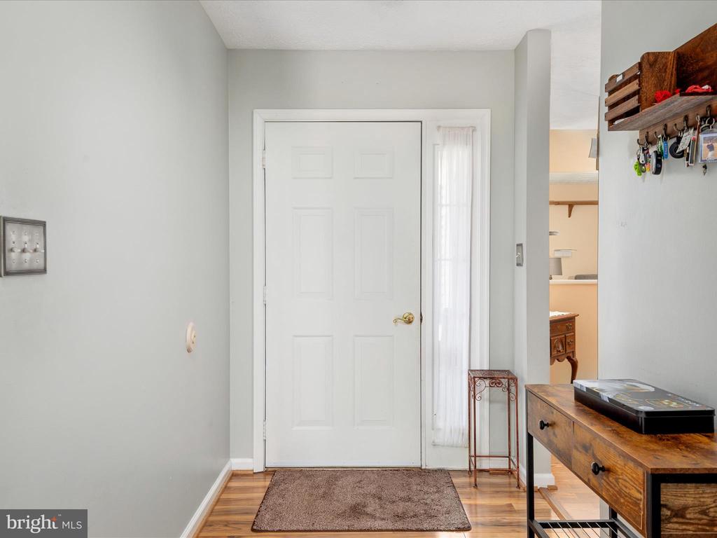 112 Hammer Ct