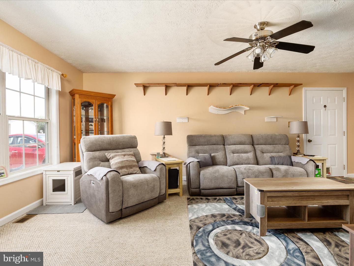 112 Hammer Ct