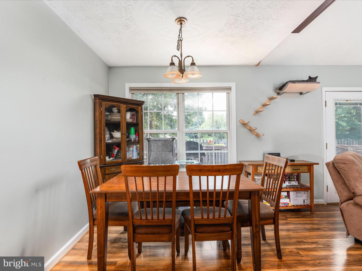 112 Hammer Ct