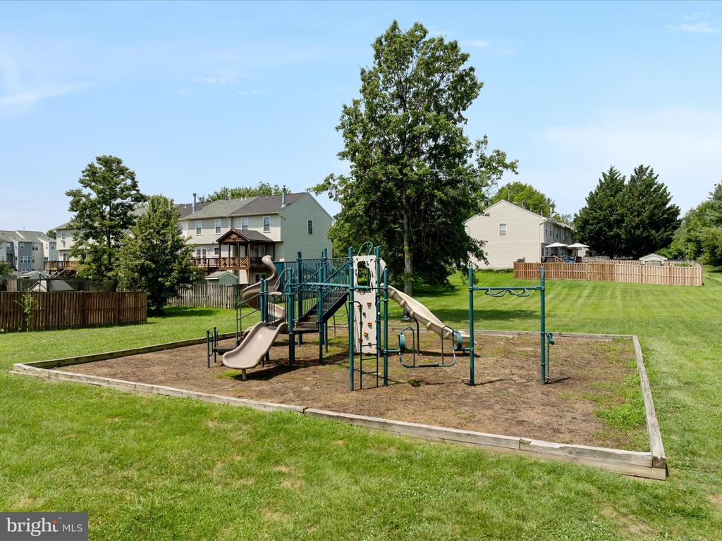 112 Hammer Ct