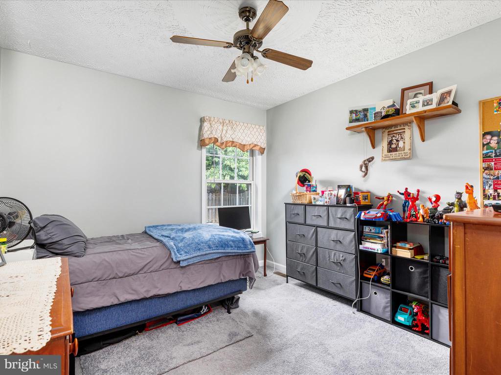 112 Hammer Ct