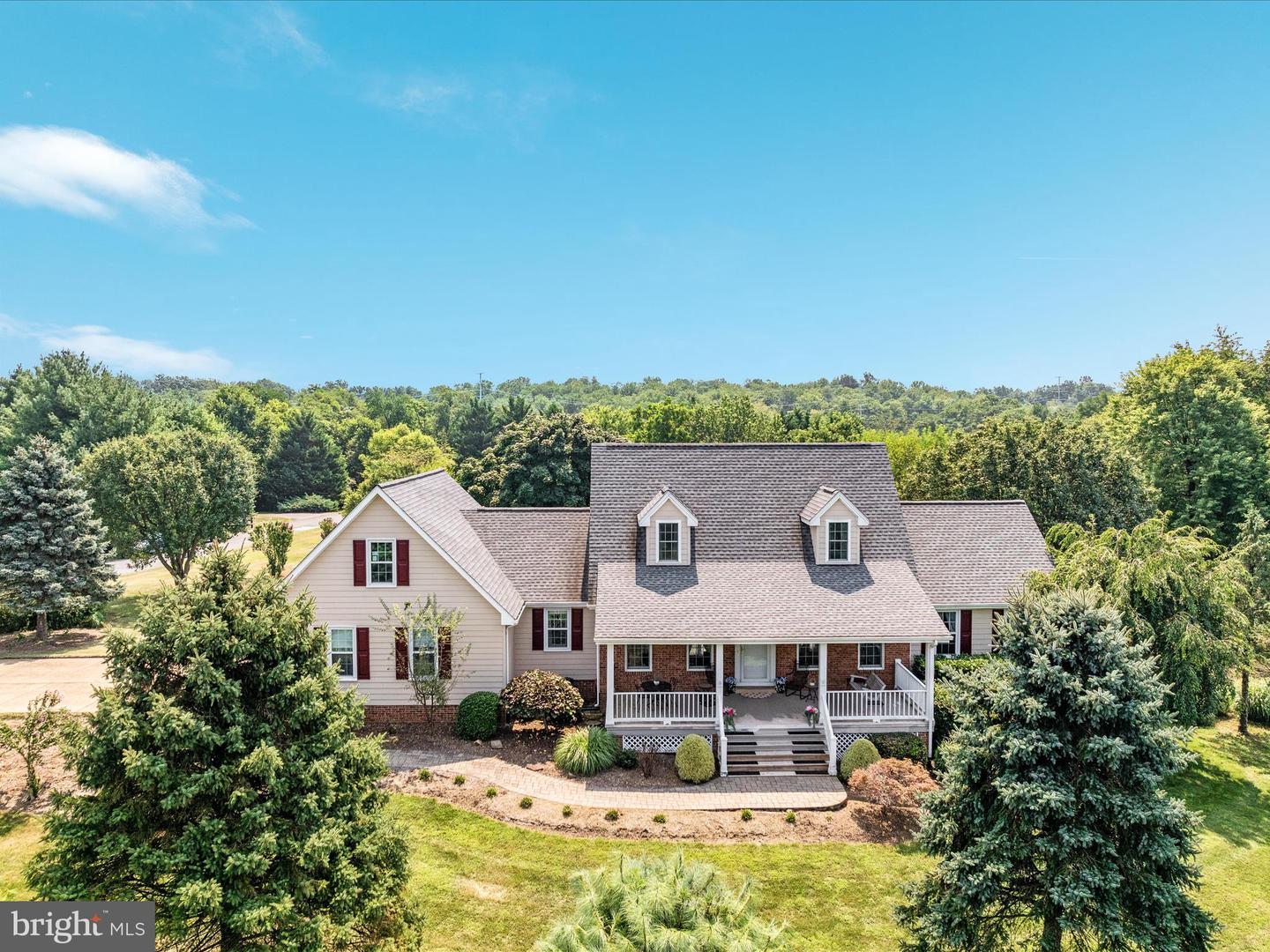 1153 Merrimans Ln