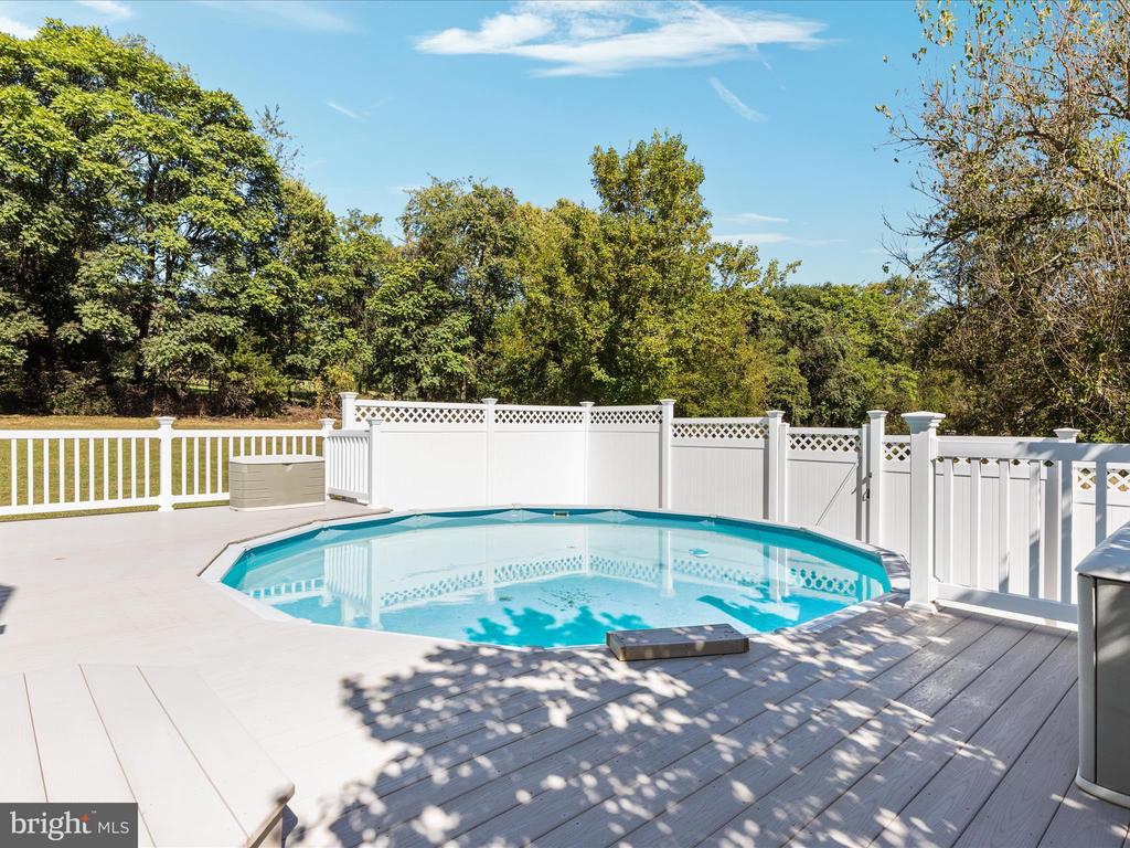 478 BROOKNEIL DRIVE