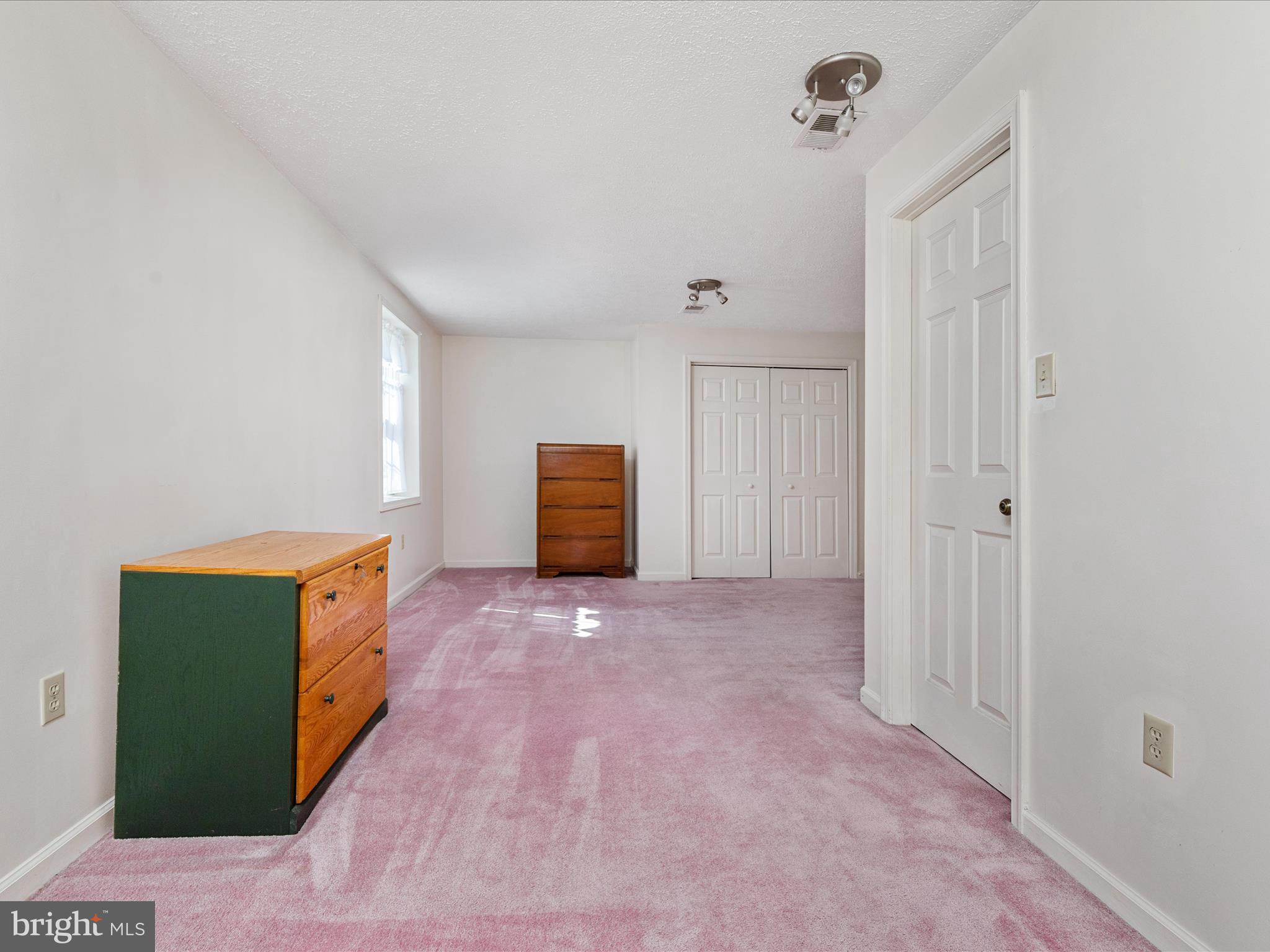 478 BROOKNEIL DRIVE