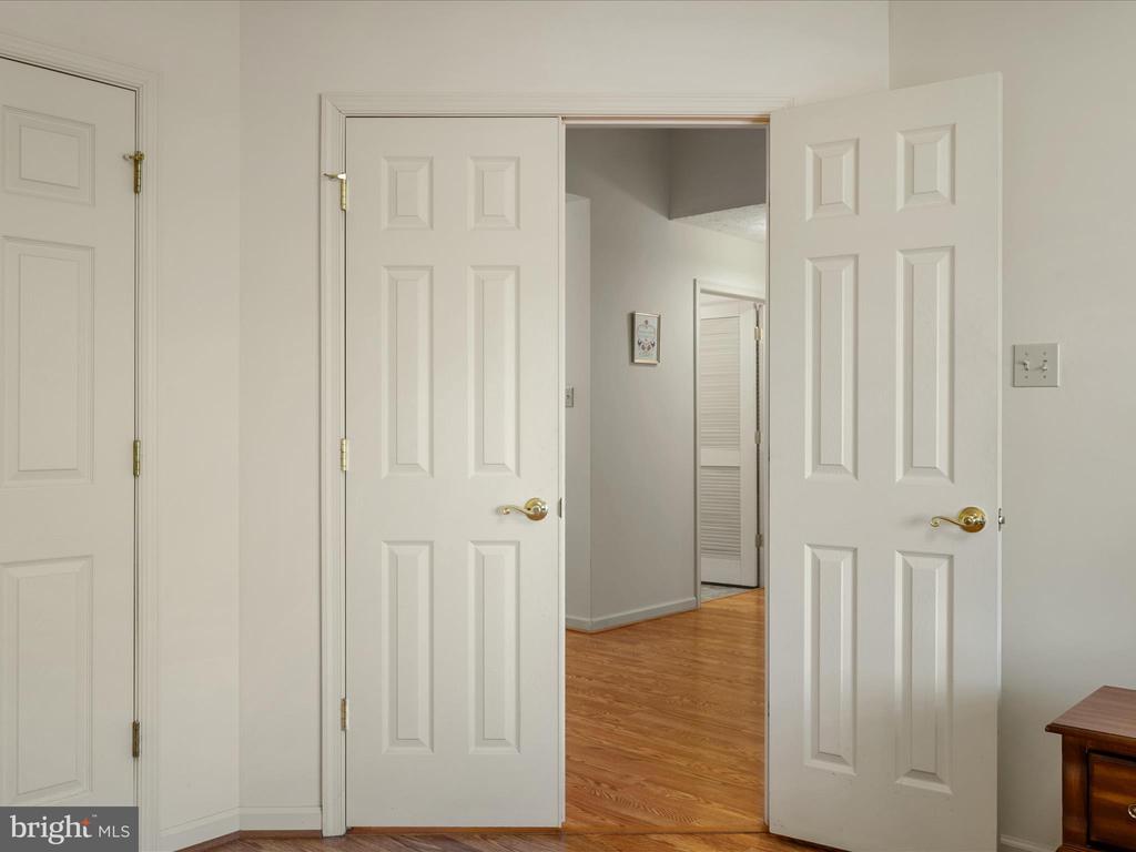 101 CALICO COURT