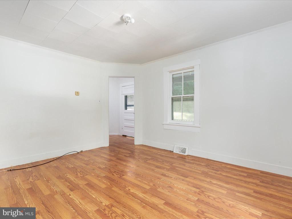 141 BACK CREEK ROAD