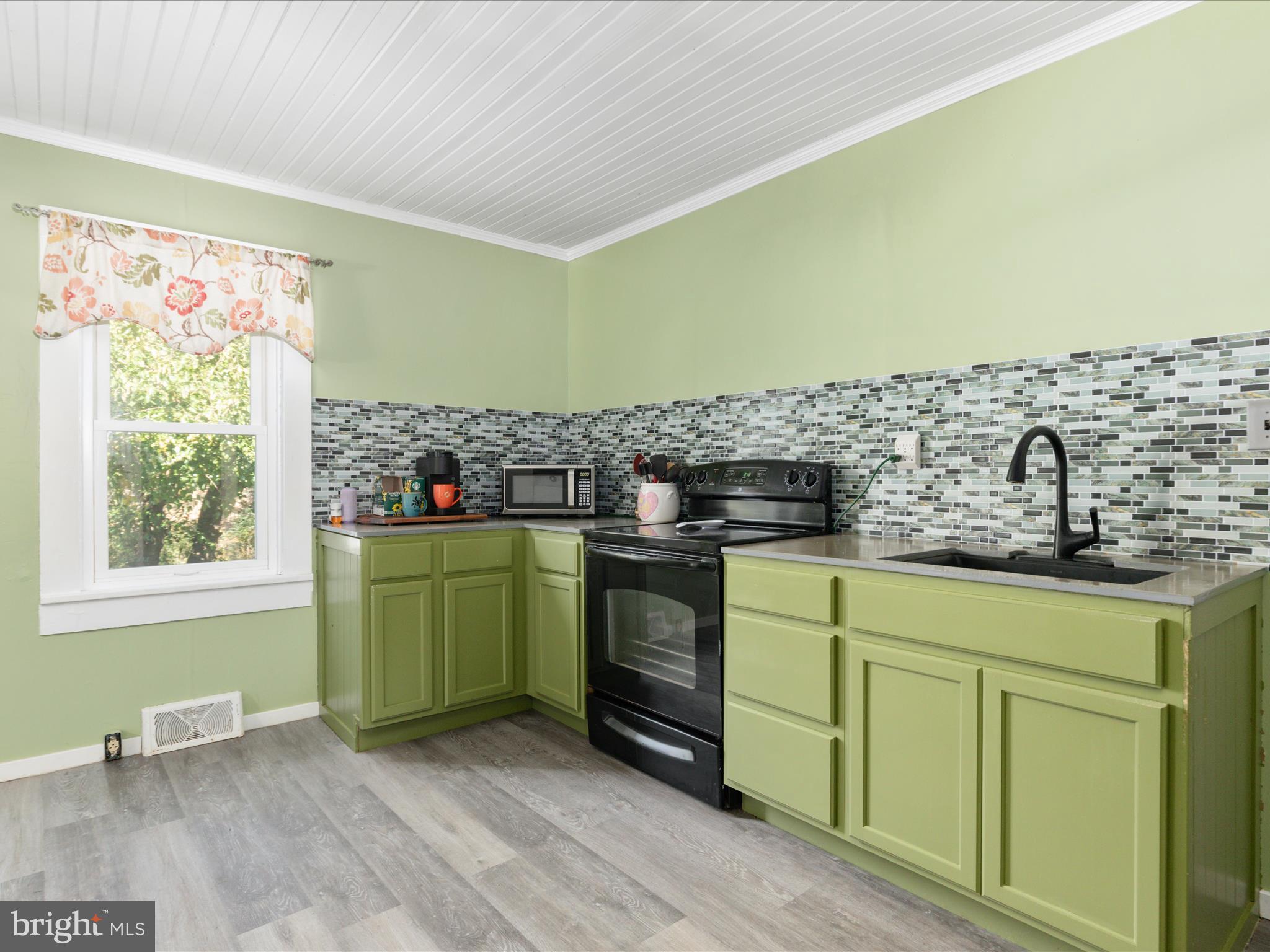 141 BACK CREEK ROAD