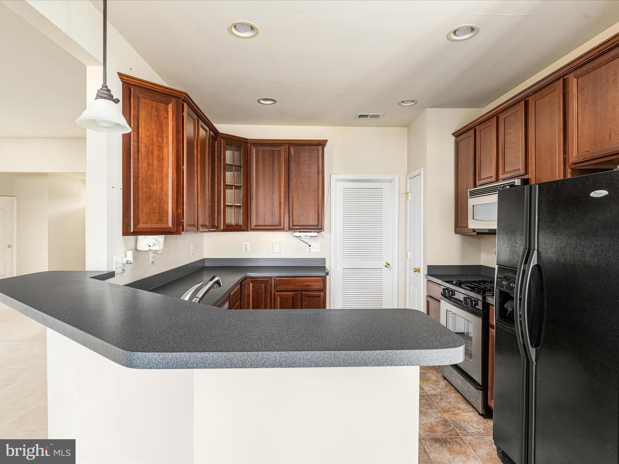 208 SPANISH OAK ROAD