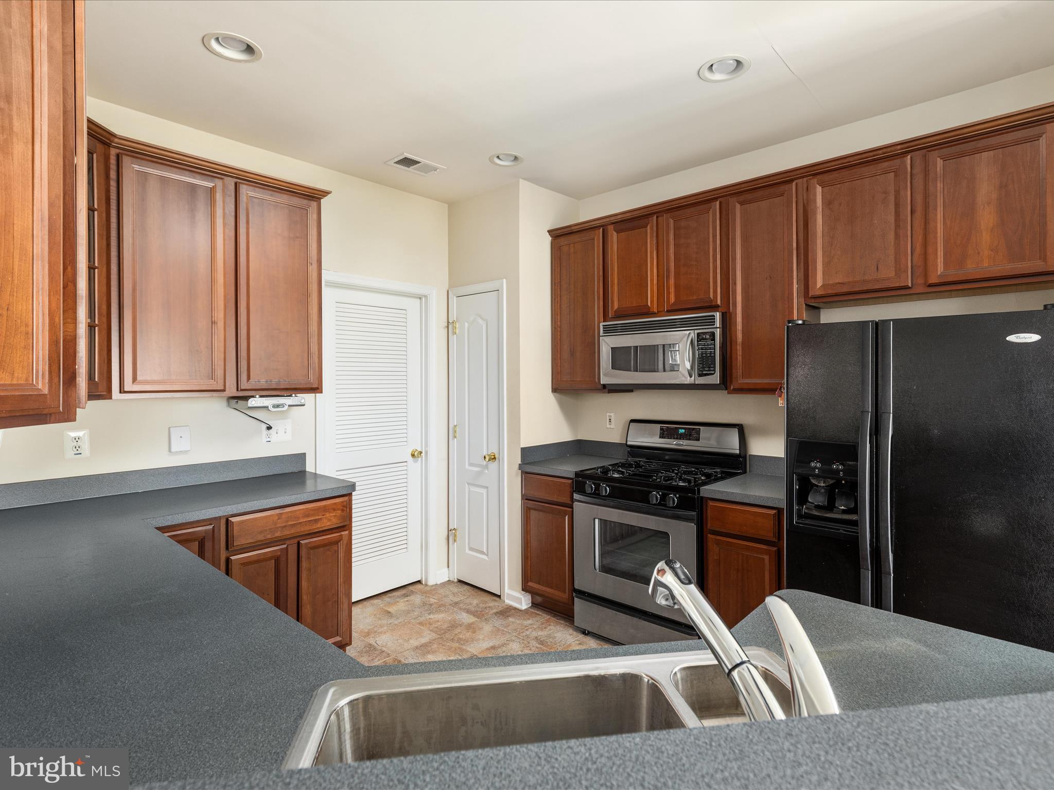 208 SPANISH OAK ROAD